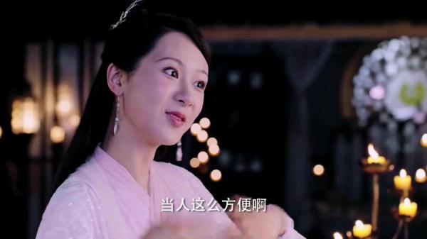 千万不能唤醒前世记忆，查自己前世（不是两条蛇、一个抓药的加一个和尚的故事就能叫《白蛇传》）