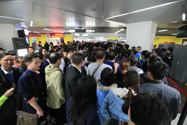 线控是什么意思（真的不是地铁内部的暗号吗）