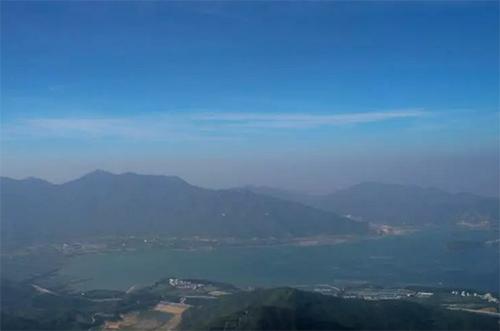 87年兔一生的大运时间，87年属兔35岁有一劫2022（生肖兔运势如虹）