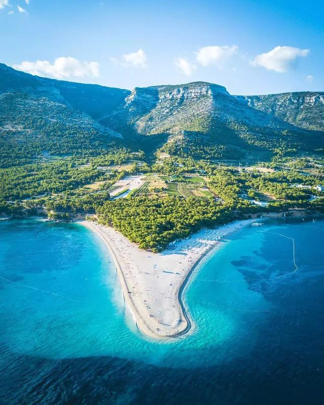 克罗地亚在哪里，克罗地亚在哪里世界地图（克罗地亚在哪里）