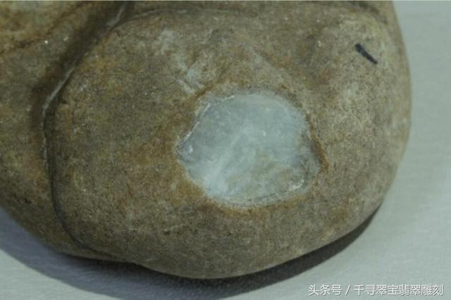 翡翠自己抛光的简单方法，怎样给翡翠抛光（发布一篇翡翠抛光教程）