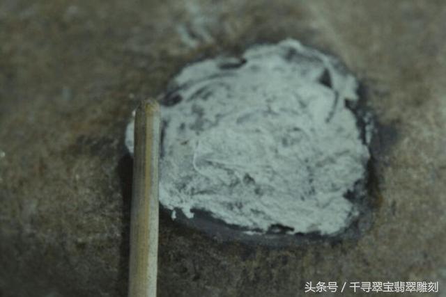 翡翠自己抛光的简单方法，怎样给翡翠抛光（发布一篇翡翠抛光教程）