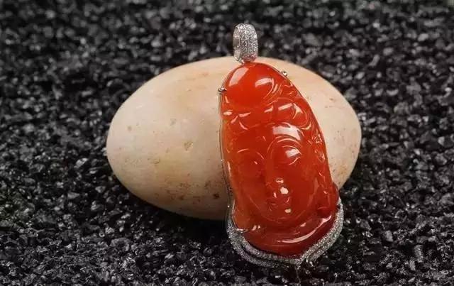 运气不好戴什么可以转运，运气差佩戴什么能转运（总有一些宝石能帮你转运）