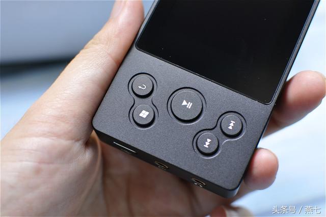 mp4和mp5的区别，mp4和mp5的区别有哪些（MP3、手机、HIFI播放器之间的差别在哪里）