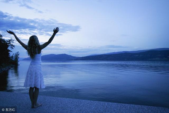 人生人生短短几个秋啊，人生人生短短几个秋啊 抖音（感谢来过生命里的那些人）