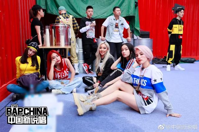 中国大陆女rapper18岁月经，18岁女RAPPER（这届新说唱的女rapper）