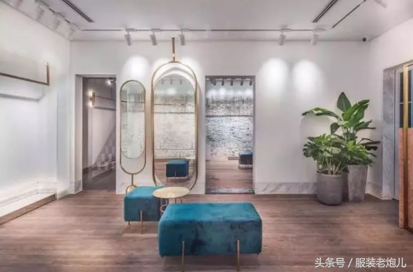 如何经营服装店，如何经营一家服装店（服装小白如何正确的开一家服装店）