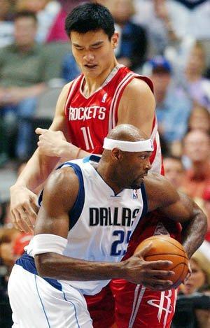 要NBA球星的名言，nba篮球明星名言（NBA球员的8大经典语录）