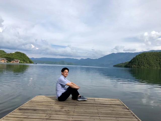 卢沟湖在哪里，泸沽湖旅游路线（泸沽湖位于四川省盐源县与云南省丽江市宁蒗县之间）