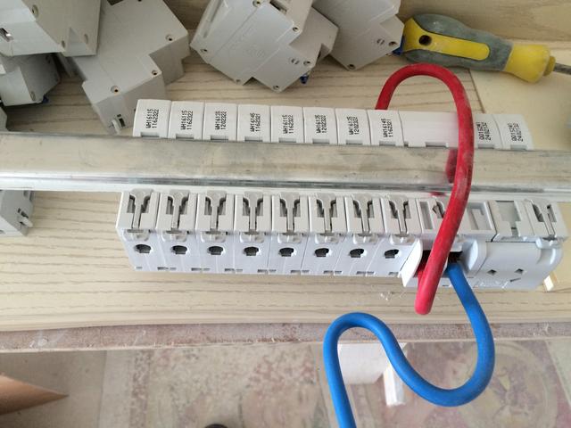 20a空开能承受多少千瓦，20a空开能带多少瓦（装修清包干货系列第二十一弹——电路安装）