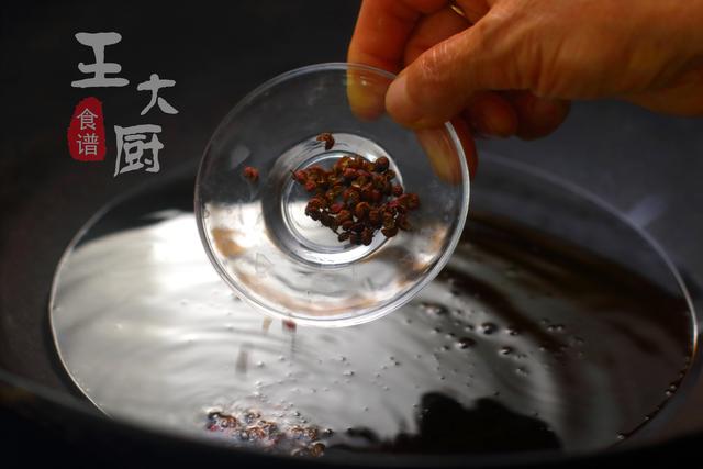 油炸秋葵的做法，油炸秋葵的做法如何酥（最好吃的做法）