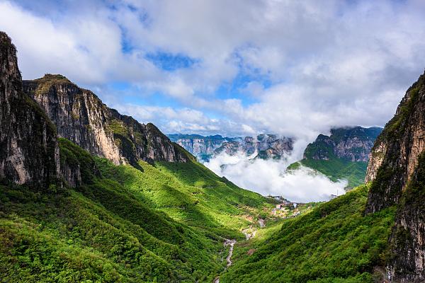 李志热河歌词，想要去歌里的地方看看