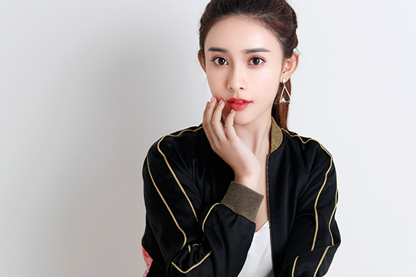 田一彤成毅在一起了，田一彤（“最美穆念慈”《陈情令》强行加戏）