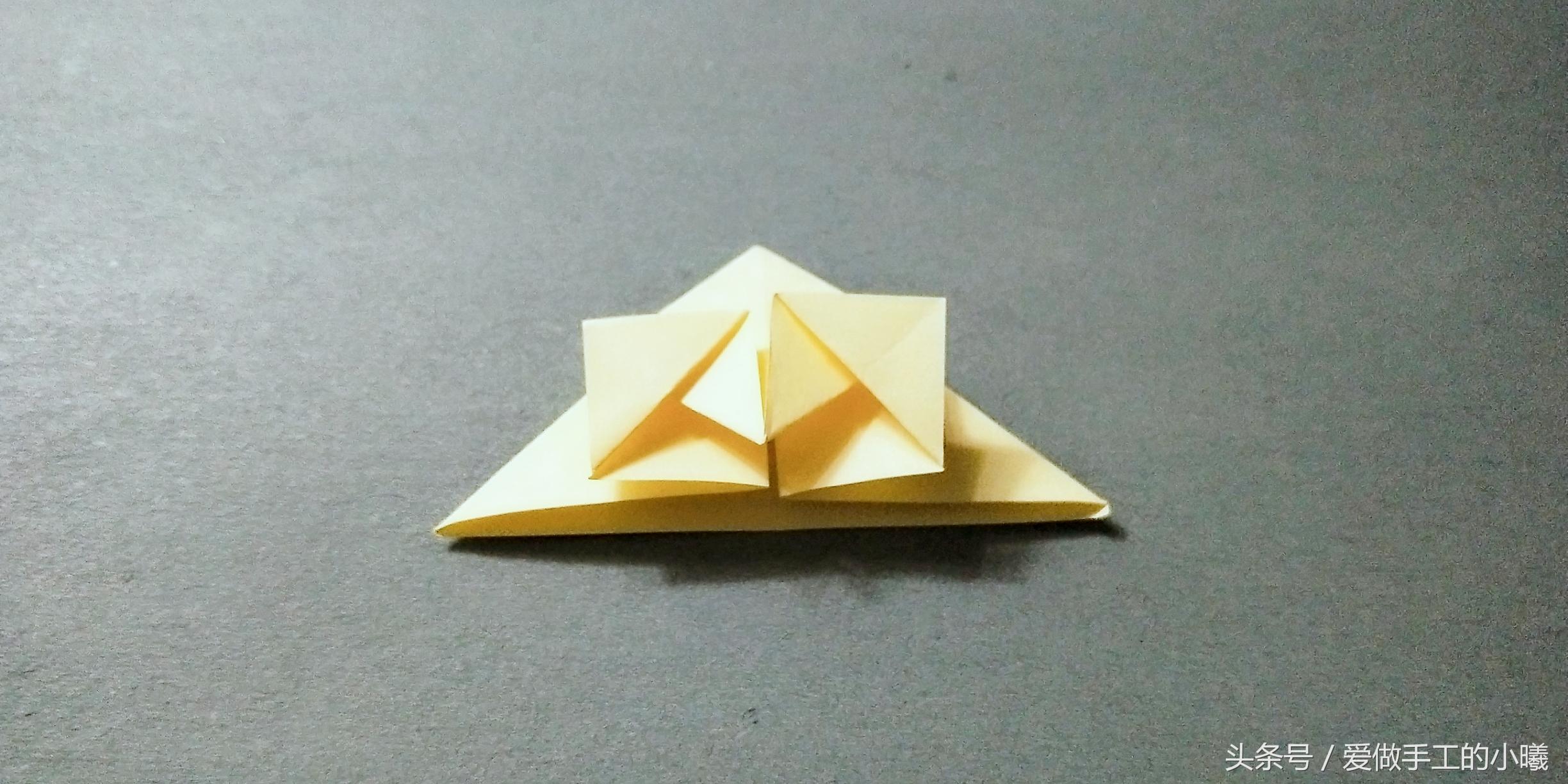 折正方形的折纸方法图片