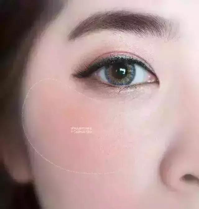 韩妆和日妆的区别，日妆、韩妆、欧美妆容有什么区别