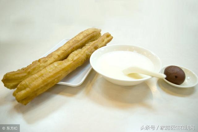 油炸食品的危害，吃油炸食品的危害（身体却要面临这4个危害）