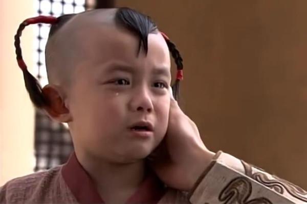 吴磊,1999年出生于上海,05年6岁的他毛遂自荐进入了《封神榜之凤鸣