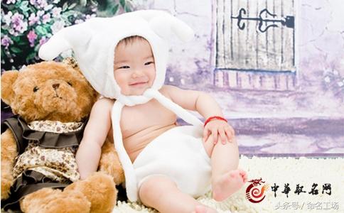 好听的英文名女生(可爱又好听的英文名女生)
