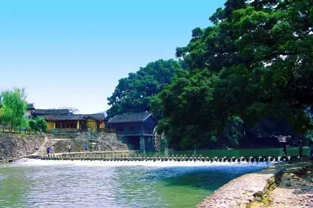 云水谣古镇在哪里，云水谣在哪里（客家人神一般的建筑与诗意浪漫）