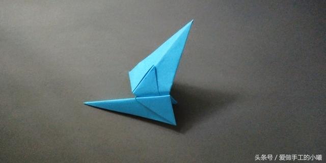 飞机折法大全简单易学，12款纸飞机折法图解（经典纸飞机教程合集）