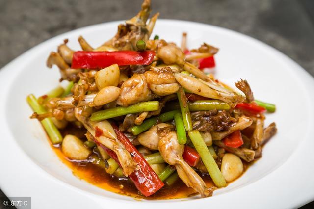 孕妇可以吃田鸡吗，怀孕期间可以吃田鸡吗（哪些人最好不要吃或者过多吃田鸡呢）