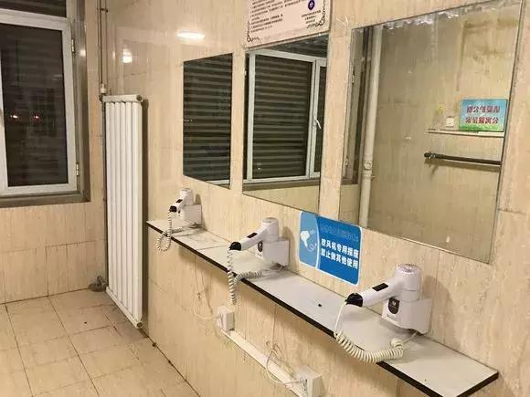 中国民航大学宿舍条件怎么样—宿舍图片内景，中国民航大学宿舍有空调吗（天津8大最壕高校宿舍排名）