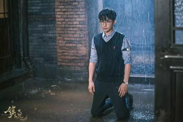 关于镇魂系列的动漫图片大全  居老师的眼神感觉会说话，镇魂图片动漫唯美（北老师和居老师终于红了）