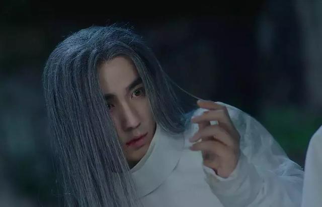 关于镇魂系列的动漫图片大全  居老师的眼神感觉会说话，镇魂图片动漫唯美（北老师和居老师终于红了）