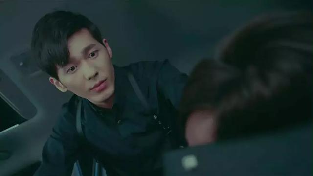 关于镇魂系列的动漫图片大全  居老师的眼神感觉会说话，镇魂图片动漫唯美（北老师和居老师终于红了）