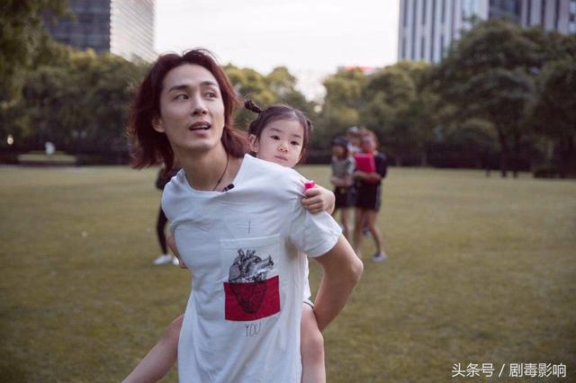 蔡琳整容前后，蔡琳整容了哪里（她因改变一个部位而走红）