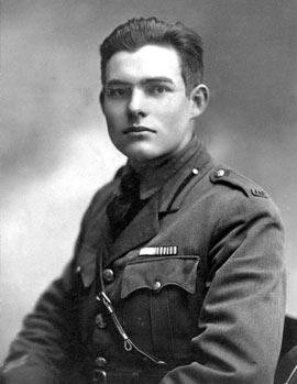 海明威的代表作品，海明威的代表作品有（走进美利坚民族的精神丰碑）