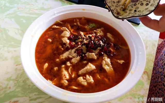 川味水煮肉片主要材料，正宗川味水煮肉片的家常做法