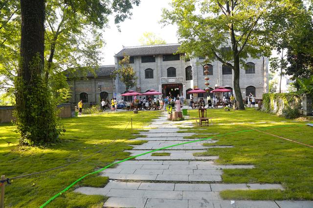 信阳郝堂村旅游攻略，信阳郝堂村景点地图（大别山里乡村游：郝堂村）