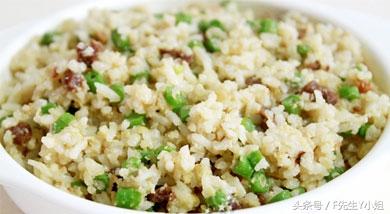 孜然羊肉炒饭茄的做法，孜然羊肉炒饭茄的做法视频（教你20种香喷喷的炒饭做法）