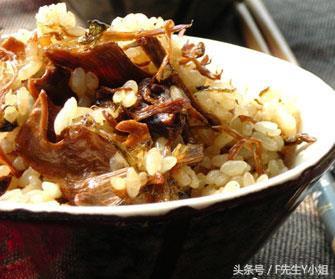 孜然羊肉炒饭茄的做法，孜然羊肉炒饭茄的做法视频（教你20种香喷喷的炒饭做法）
