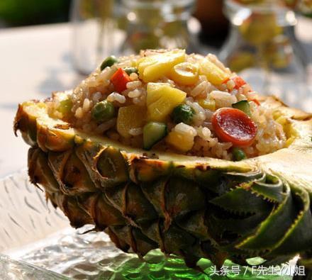 孜然羊肉炒饭茄的做法，孜然羊肉炒饭茄的做法视频（教你20种香喷喷的炒饭做法）