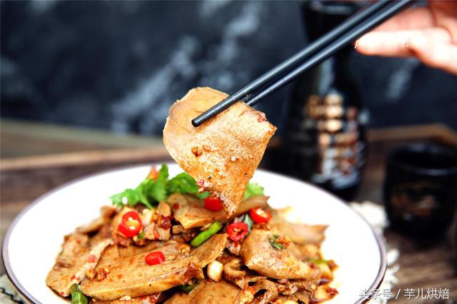 凉拌猪舌头的做法，凉拌猪舌头的做法图解（几步做出香而不腻的凉拌猪舌）