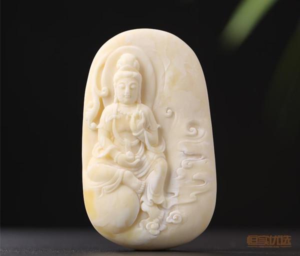 琥珀怎么鉴定真假，怎样鉴定琥珀真假方法（闻不到松香味的琥珀到底是不是假琥珀）