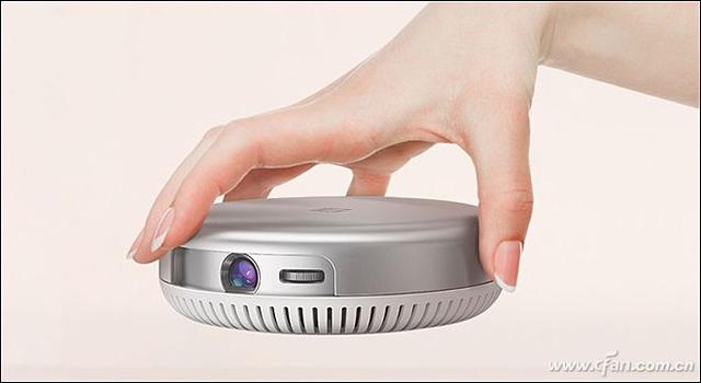 暴风影音怎样旋转视频，暴风影音画面怎么旋转（微型投影中的实力派）