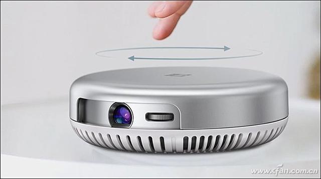 暴风影音怎样旋转视频，暴风影音画面怎么旋转（微型投影中的实力派）