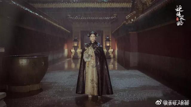 黑莲花是什么意思，黑莲花是什么意思 网络流行语（她是如何凭一张“黑莲花脸”出奇制胜的）