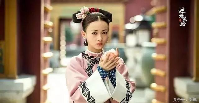 黑莲花是什么意思，黑莲花是什么意思 网络流行语（她是如何凭一张“黑莲花脸”出奇制胜的）