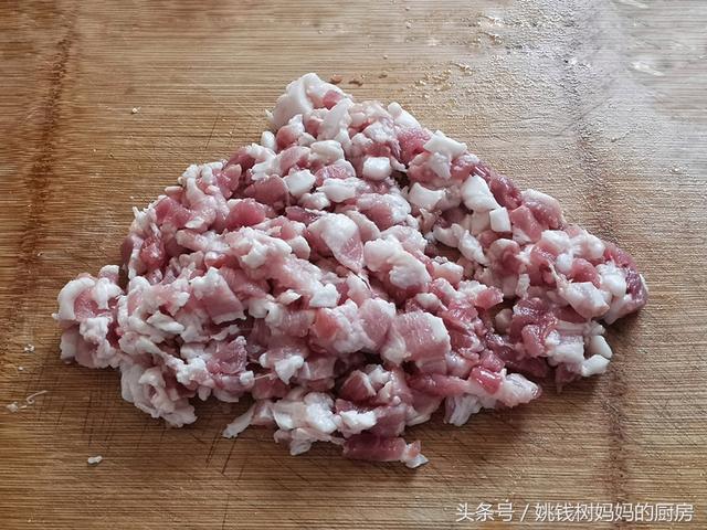 肉馅怎么快速解冻，如何快速解冻肉馅（剁好的肉馅这样保存）