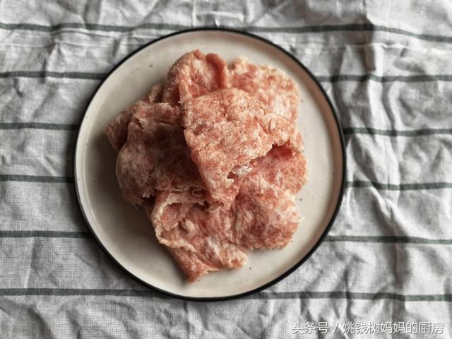 肉馅怎么快速解冻，如何快速解冻肉馅（剁好的肉馅这样保存）