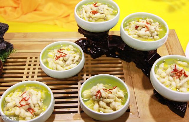 豆天蛾幼虫有毒吗，豆天蛾的幼虫（江苏连云港最有特色的食品之一豆丹）