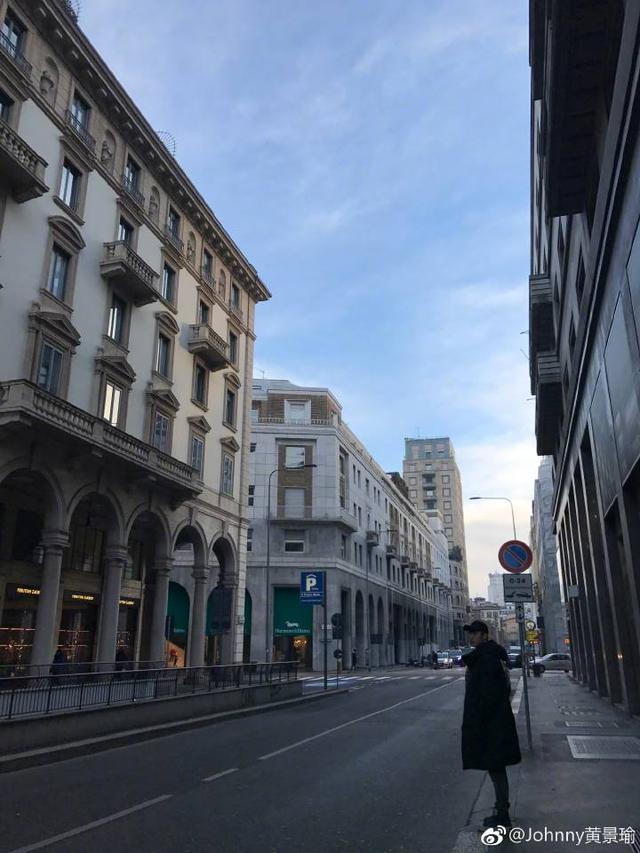 黄景瑜15条微博是表白，黄景瑜被黑仍很火（黄景瑜上线14分钟发图15张）