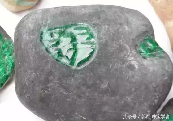 赌石怎么才能成功，五种方法教你（你就没有赌石的欲望了）
