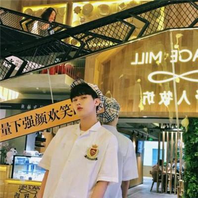 微信头像男生阳光帅气，阳光帅气酷酷的男生微信头像（最潮最酷男生微信个性头像2018精选）