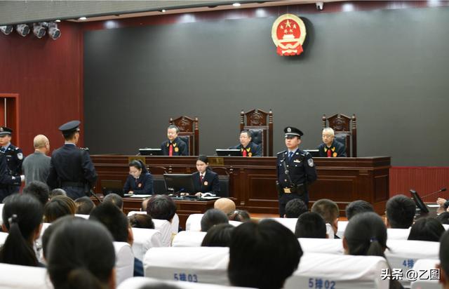 2001个变态者,好莱坞十大经典黑客电影排行(变态色魔奸杀11名女子) 2001个变态者,好莱坞十大经典黑客电影排行(变态色魔奸杀11名女子)