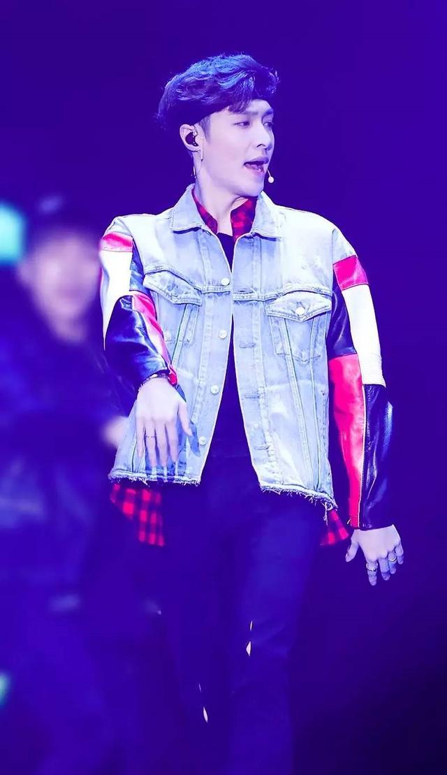 乔任梁快乐大本营，陈乔恩微博乔任梁（张艺兴第十次《快乐大本营》）